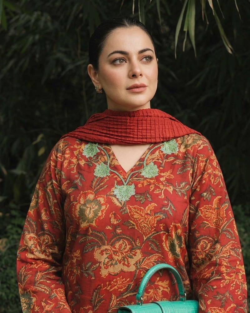 Inaaya Cotton Set With Kota Doria Dupatta
