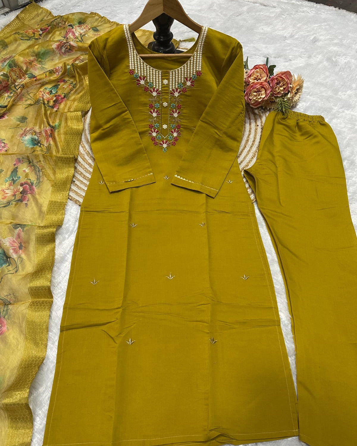  Olive Green Roman Silk Kurta Pant Set with Jacquard Dupatta