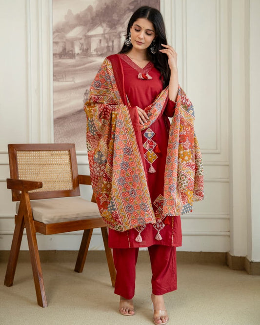 Red Cotton Handwork Kurta Pant Set with Printed Cotton Dupatta