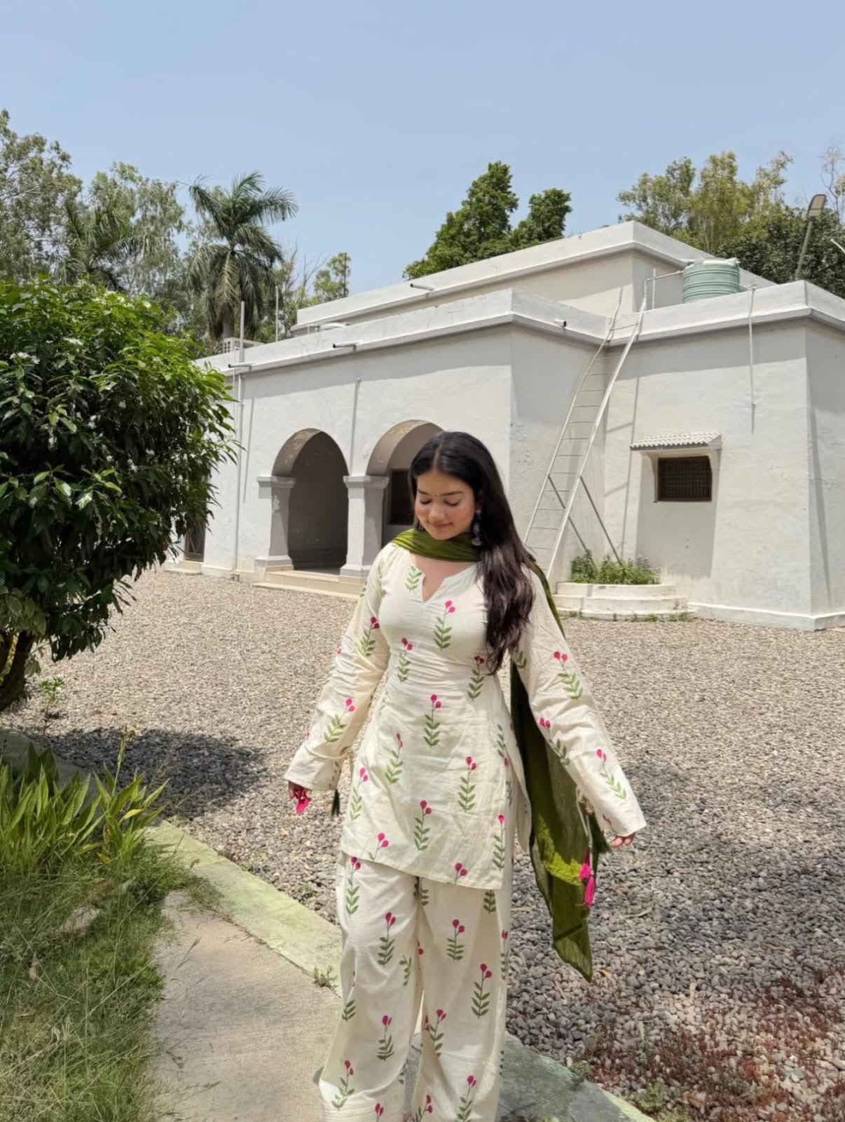 Women’s White Floral Printed Cotton Farshi Salwar Suit Set with Dupatta 