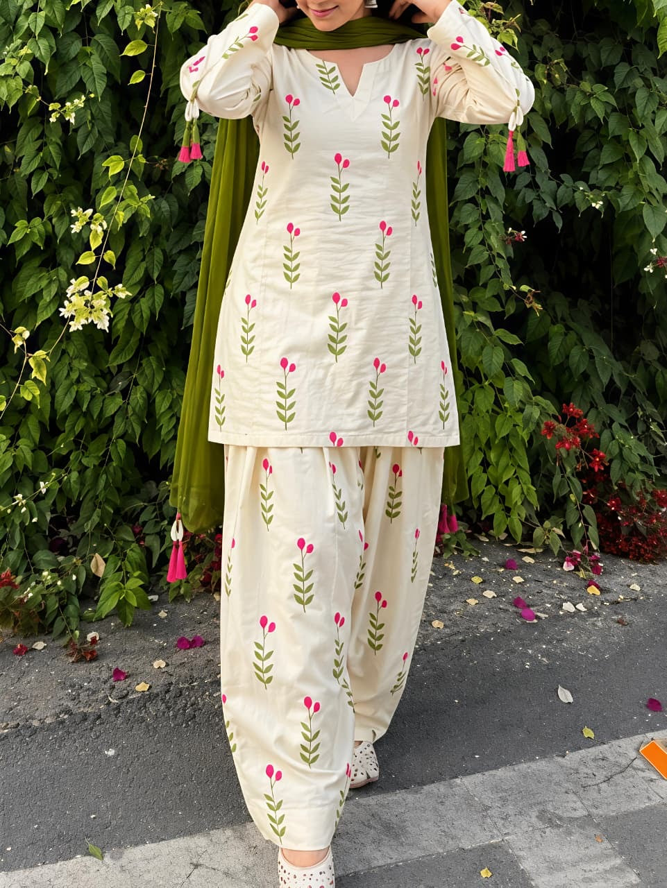 Women’s White Floral Printed Cotton Farshi Salwar Suit Set with Dupatta 