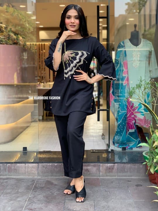 Noir Grace Flex Co-ord Set
